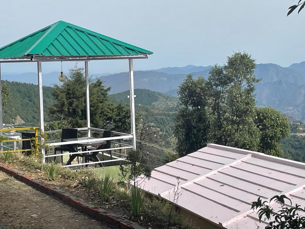 Drona Hills Resorts Kanatal Extérieur photo