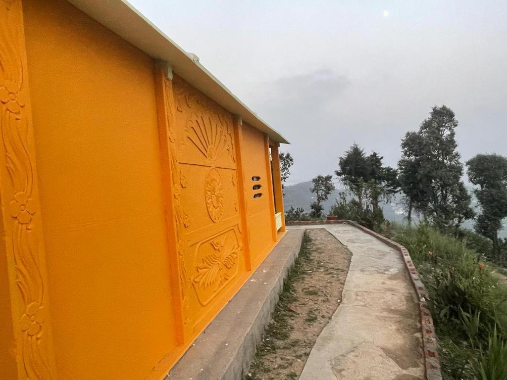 Drona Hills Resorts Kanatal Extérieur photo