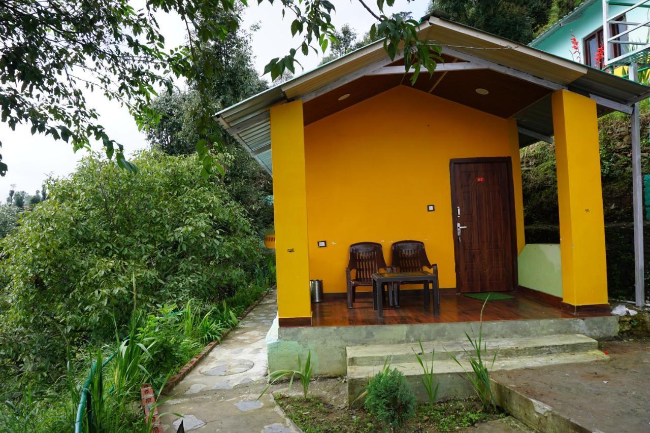 Drona Hills Resorts Kanatal Extérieur photo