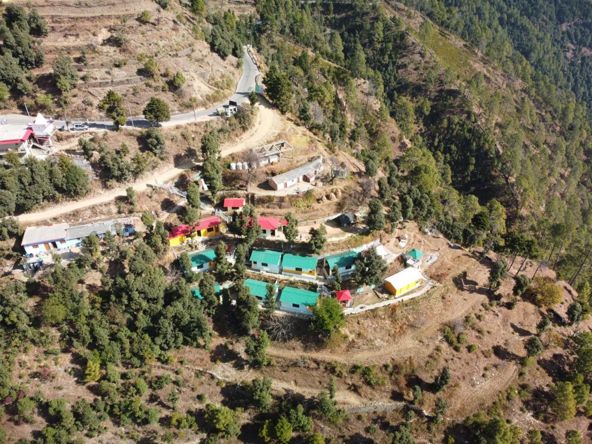 Drona Hills Resorts Kanatal Extérieur photo
