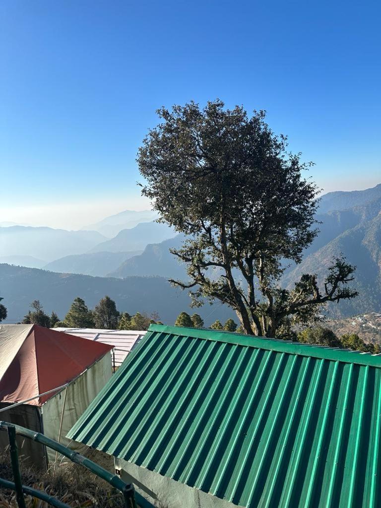 Drona Hills Resorts Kanatal Extérieur photo