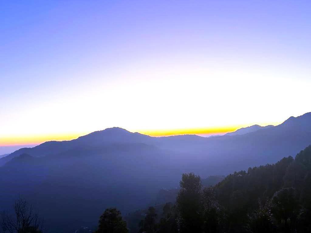 Drona Hills Resorts Kanatal Extérieur photo